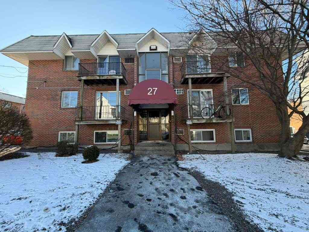 Apartment For Rent - 27 Gordon St #105<br/> Framingham, MA 01702