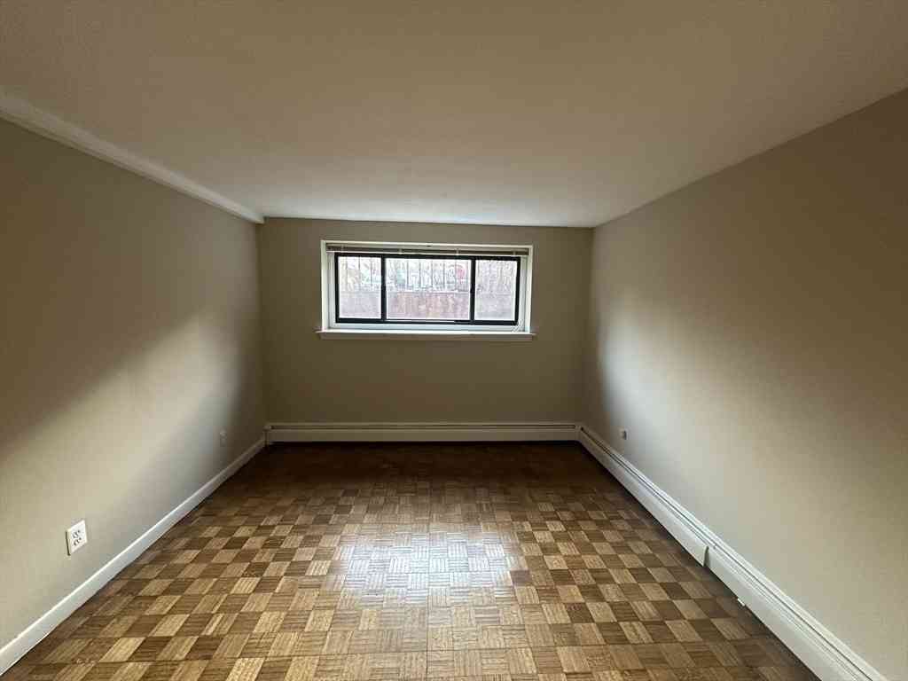 Apartment For Rent - 375 Harvard St. #2<br/> Cambridge, MA 02139