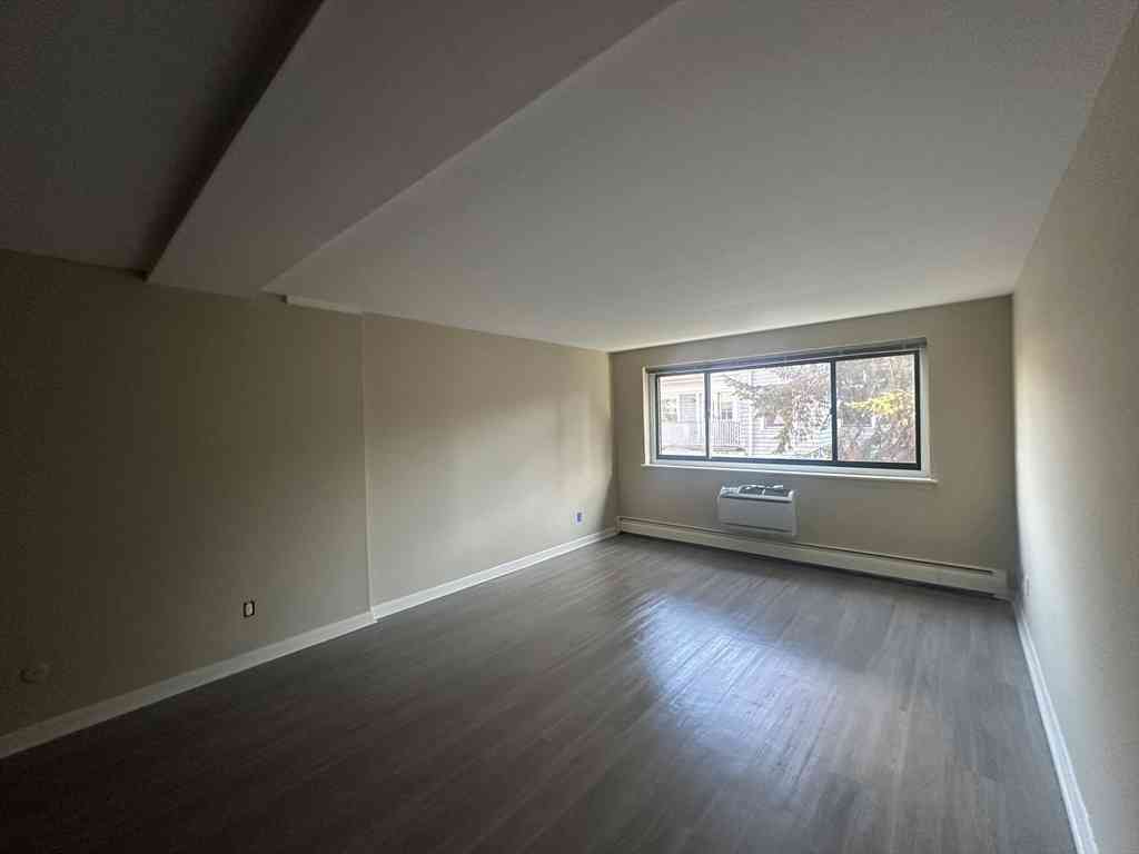 Apartment For Rent - 375 Harvard St. #16A<br/> Cambridge, MA 02139