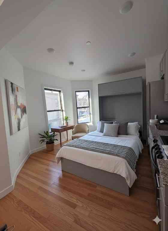 Apartment For Rent - 165 Hawthorne #301<br/> Chelsea, MA 02150