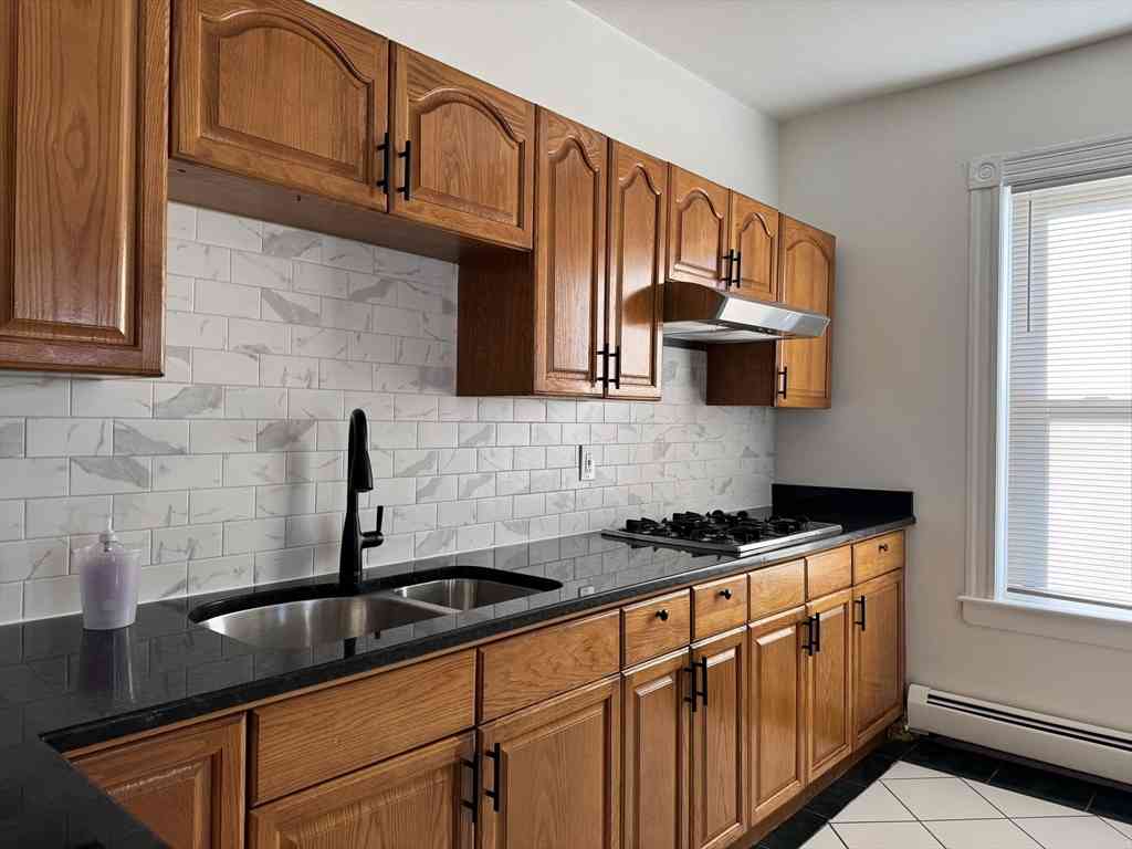 Apartment For Rent - 1086 Dorchester Ave #3F<br/> Boston, MA 02125