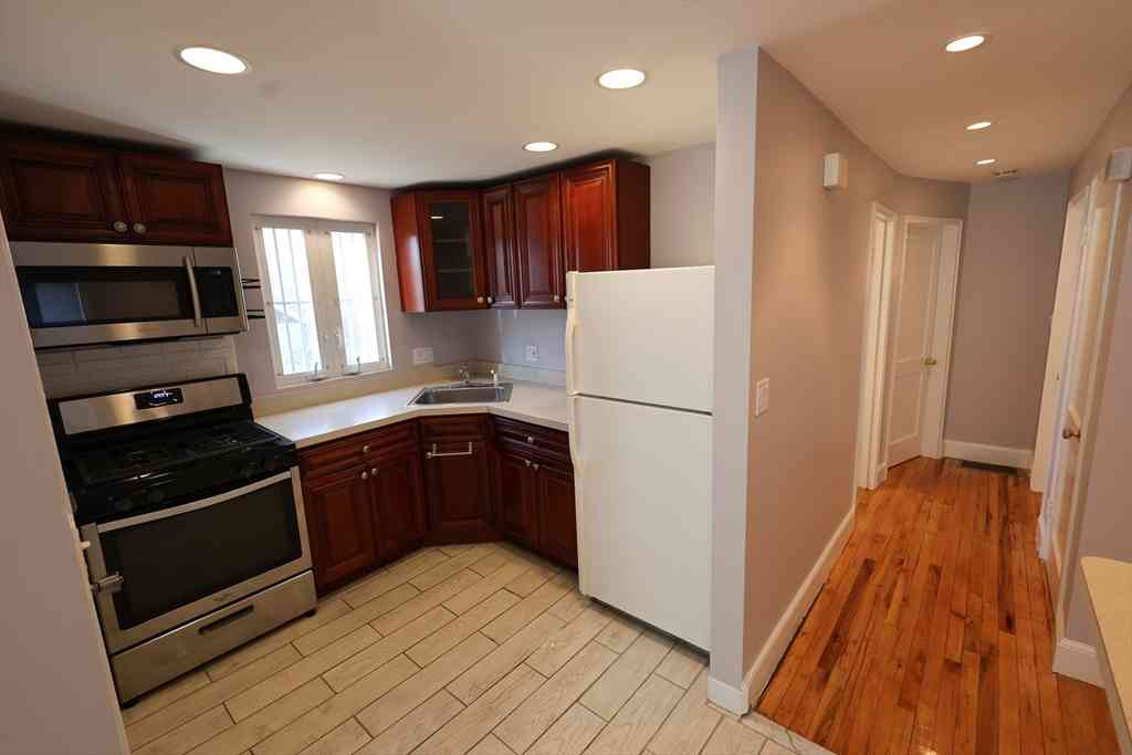 Apartment For Rent - 33 Paragon Road #1<br/> Boston, MA 02132
