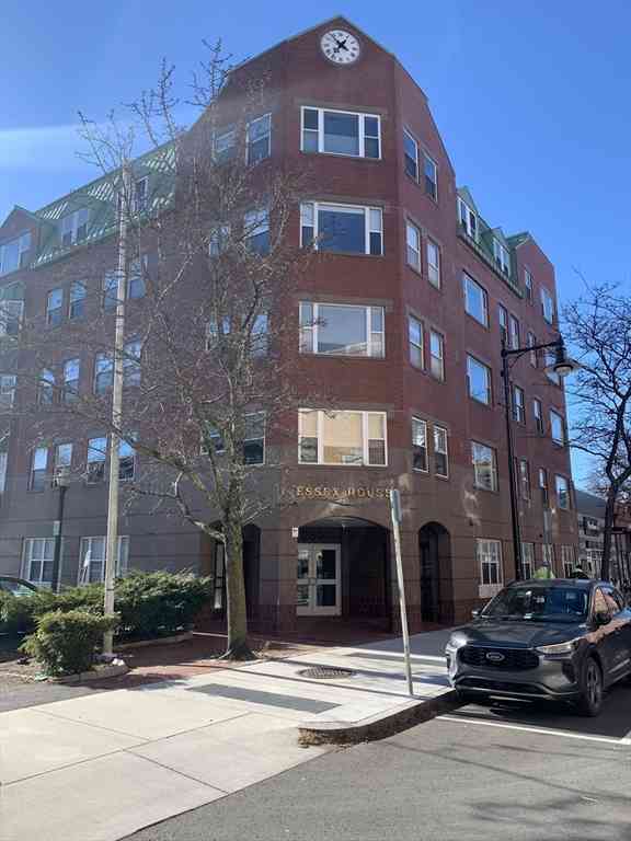 Apartment For Rent - 289 Essex St #102 STUDIO<br/> Salem, MA 01970