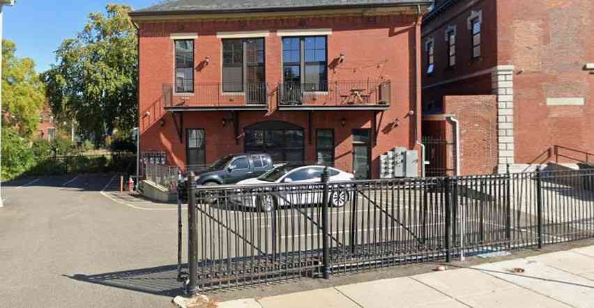 Apartment For Rent - 409 Dudley St #PARKING<br/> Boston, MA 02119