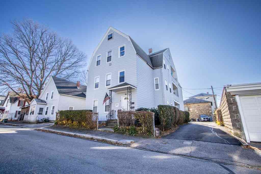 Apartment For Rent - 30 Elliot St #3<br/> Worcester, MA 01605