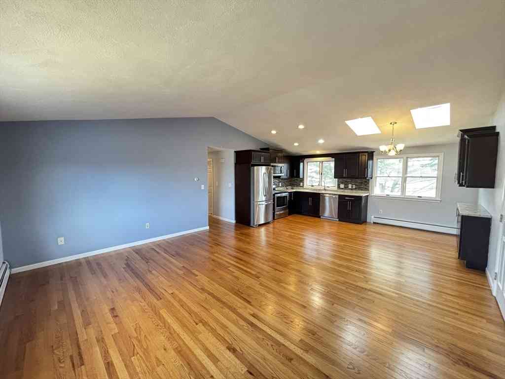 Apartment For Rent - 3 Macarthur Blvd #B<br/> Danvers, MA 01923