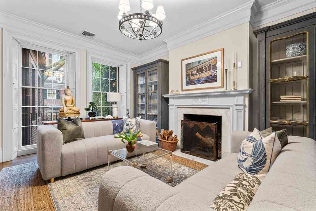 Homes For Sale - 15 West Cedar Street<br/> Boston, MA 02108