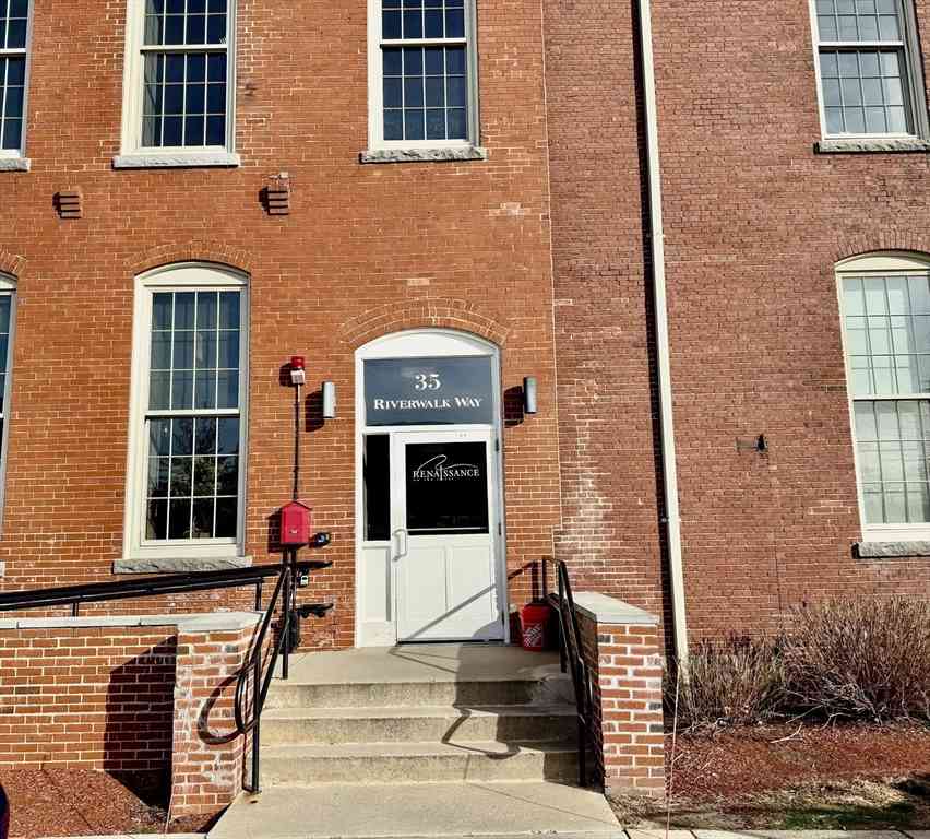 Condo For Rent - 35 Riverwalk Way #316<br/> Lowell, MA 01854