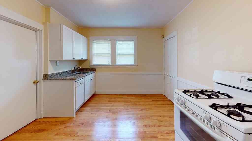 Apartment For Rent - 21 Frawley Street #1<br/> Boston, MA 02120