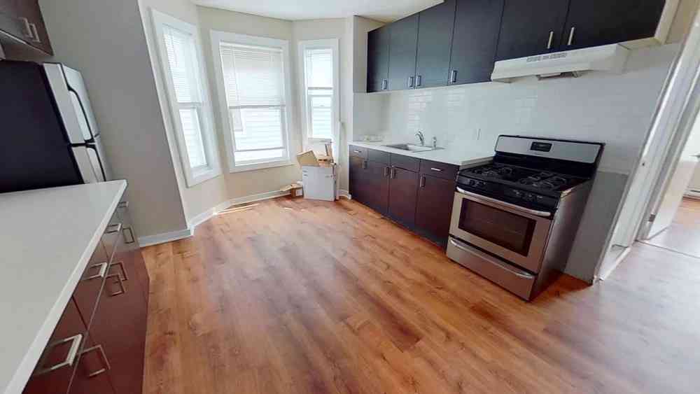 Apartment For Rent - 121 George St. #2<br/> Boston, MA 02119