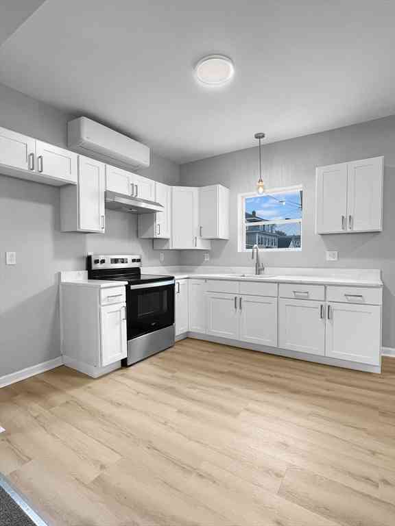 Apartment For Rent - 186 Rodman St #2<br/> Fall River, MA 02721