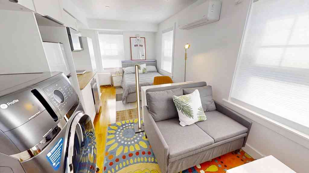 Apartment For Rent - 36 Shepard St #2<br/> Boston, MA 02135