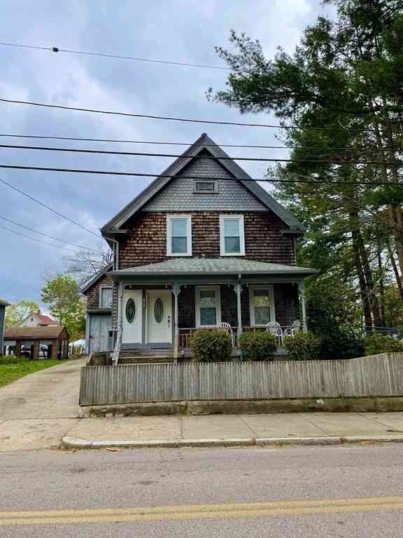 Apartment For Rent - 182 Pine #2<br/> Attleboro, MA 02703
