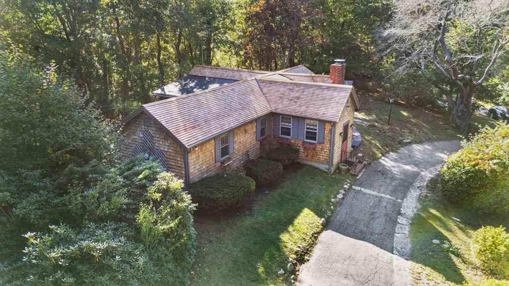 Homes For Sale - 324 Sandwich St<br/> Plymouth County, Plymouth, MA 02360