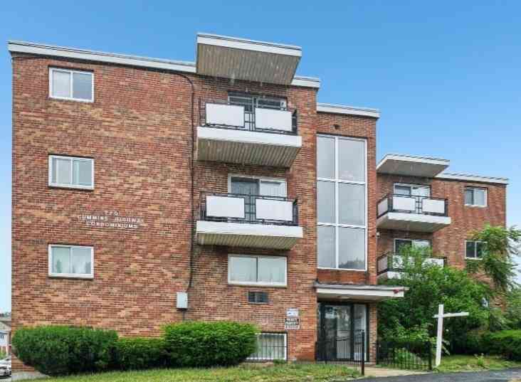 Condo For Rent - 770 Cummins Hwy #11<br/> Boston, MA 02126