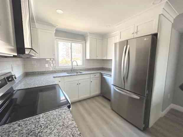 Apartment For Rent - 59 South Street #3<br/> Quincy, MA 02169