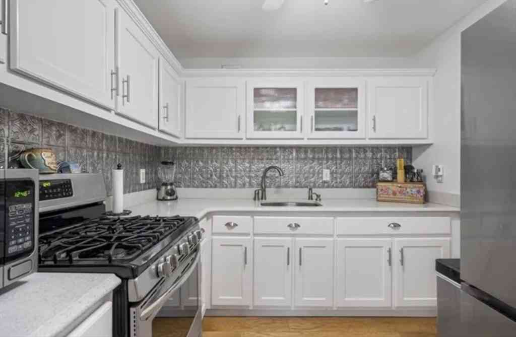Condo For Rent - 8 Juniper St #22<br/> Brookline, MA 02445
