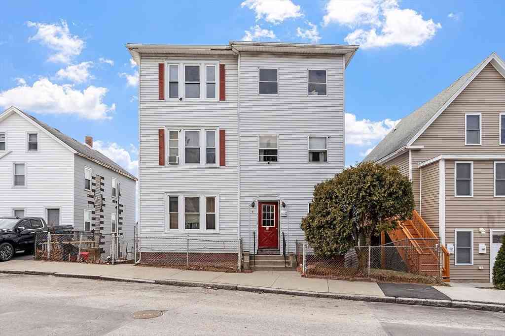 Multifamily For Sale - 13 Groton Place<br/> Worcester, MA 01604