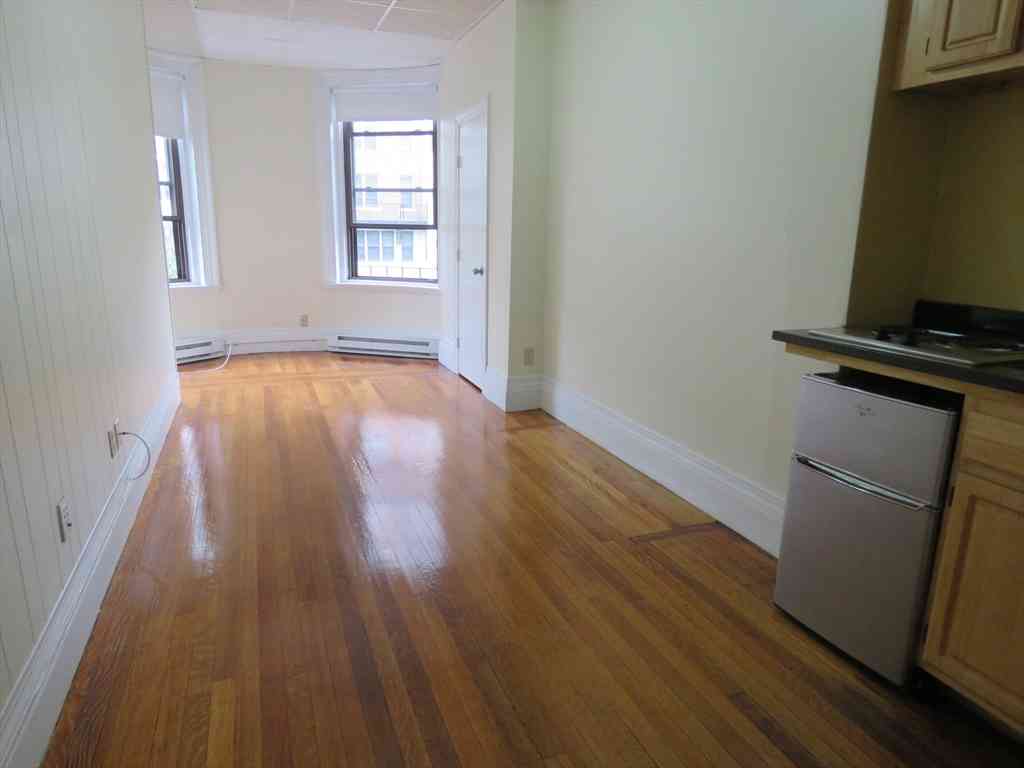 Apartment For Rent - 505 Beacon Street #5<br/> Boston, MA 02215