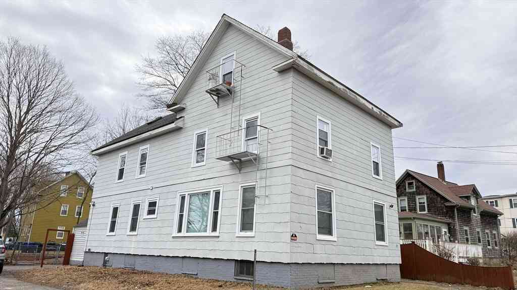 Multifamily For Rent - 91 East Street<br/> Attleboro, MA 02703