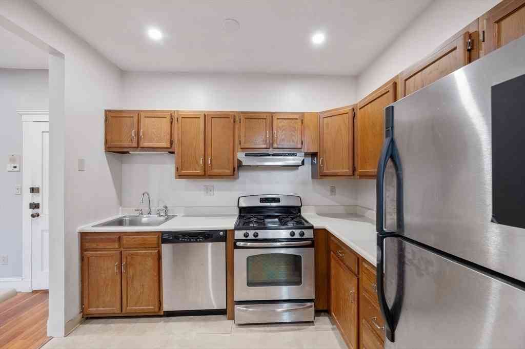 Homes For Rent - 21 Sutherland #15<br/> Boston, MA 02135