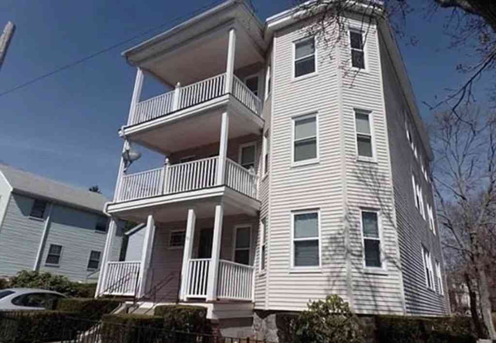 Homes For Rent - 36 Seymour St #1<br/> Boston, MA 02131