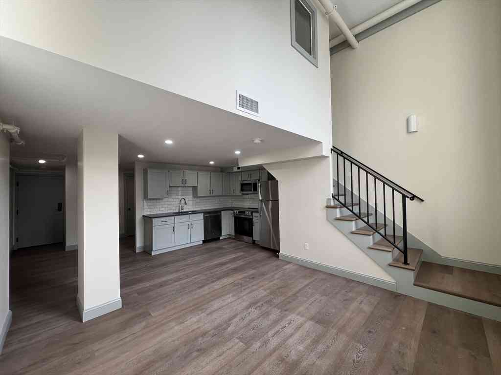 Homes For Rent - 160 Seabury St #23<br/> Fall River, MA 02720