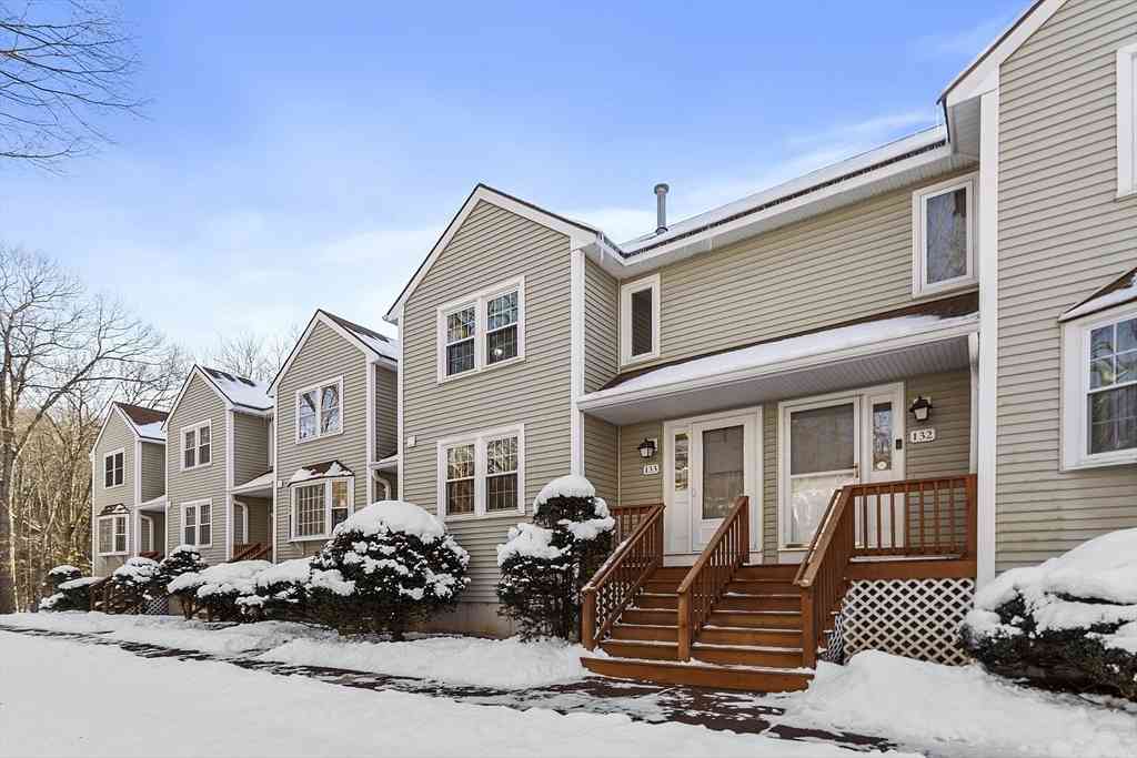 Homes For Sale - 133 Patrick Road #133<br/> Middlesex County, Tewksbury, MA 01876