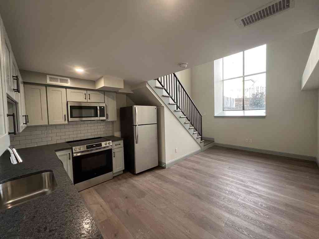 Homes For Rent - 160 Seabury St #25<br/> Fall River, MA 02720