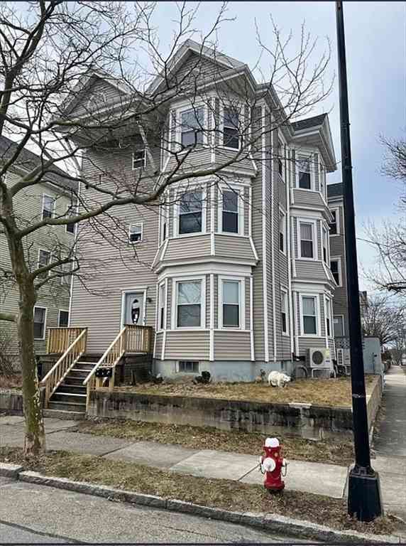 Homes For Rent - 653 Brock Avenue #3<br/> New Bedford, MA 02744