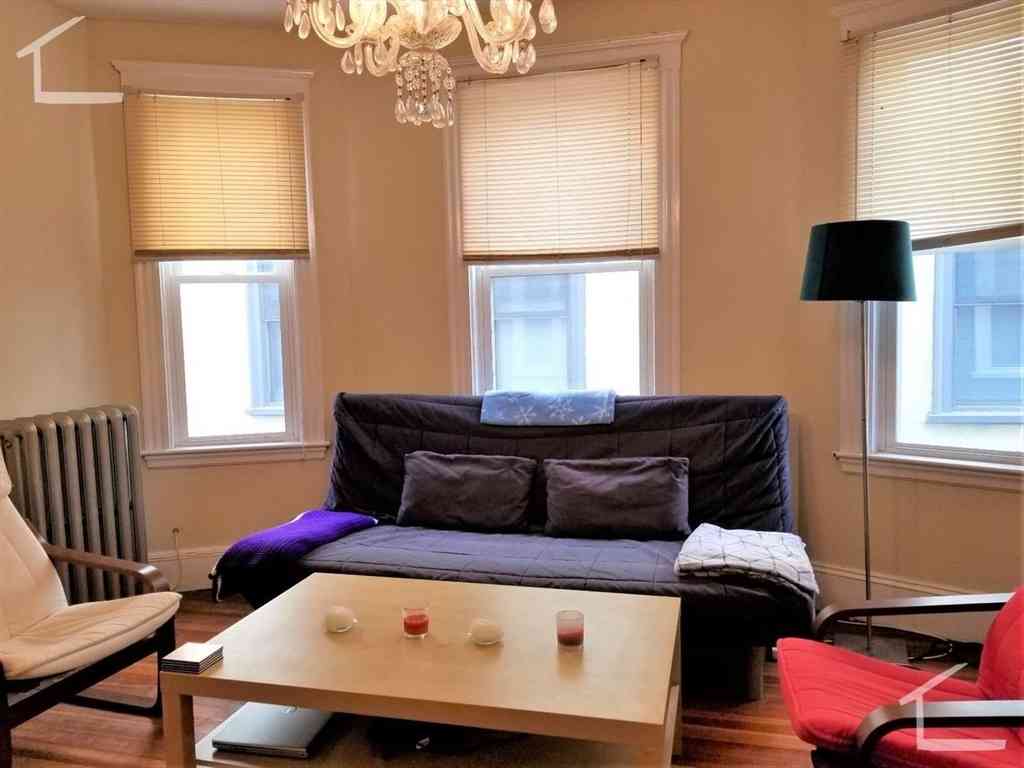 Homes For Rent - 119 Browne St #1<br/> Brookline, MA 02466