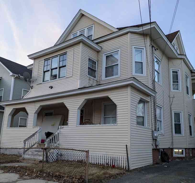 Homes For Rent - 50 Hollywood St #2<br/> Springfield, MA 01108