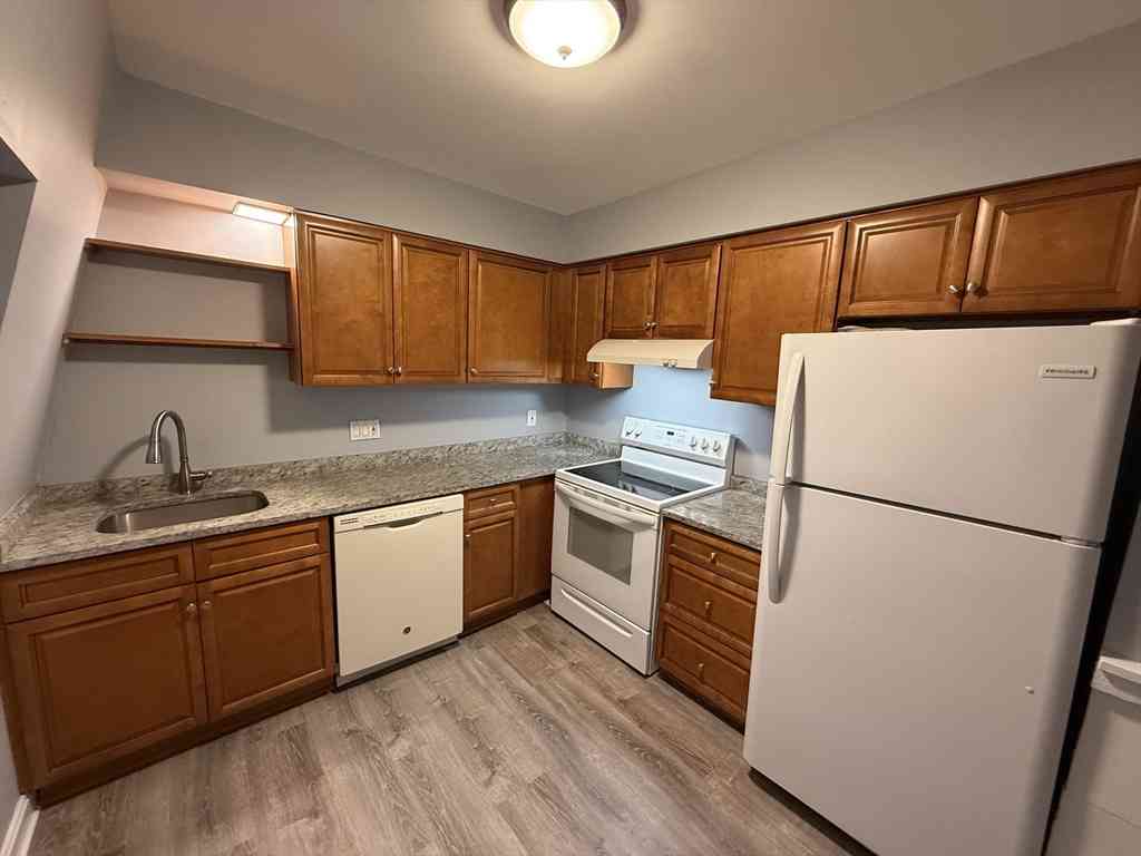 Homes For Rent - 12 Essex Street #3<br/> Andover, MA 01810