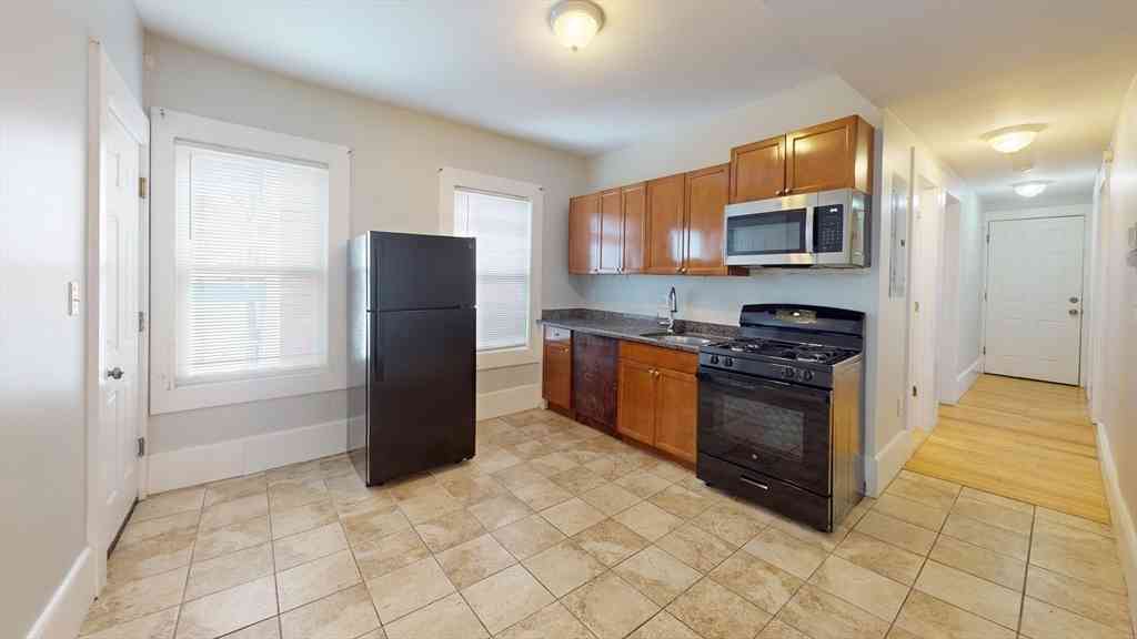 Homes For Rent - 18 Rowell #3<br/> Boston, MA 02125