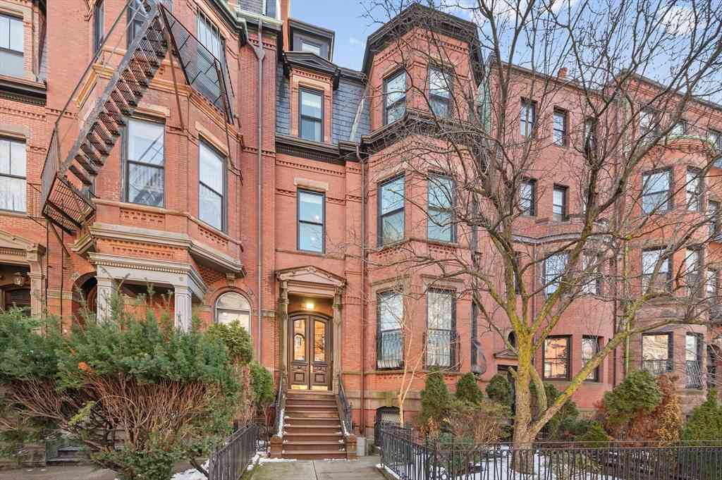 Multifamily For Sale - 365 Beacon St<br/> Suffolk County, Boston, MA 02116
