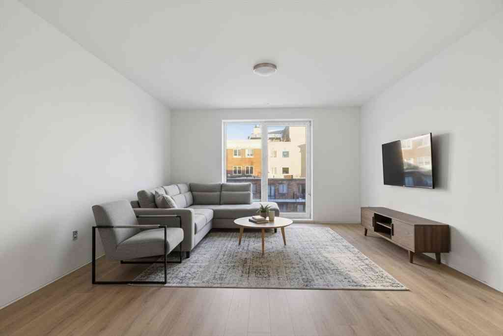 Homes For Rent - 1035 Commonwealth Ave #506<br/> Boston, MA 02215