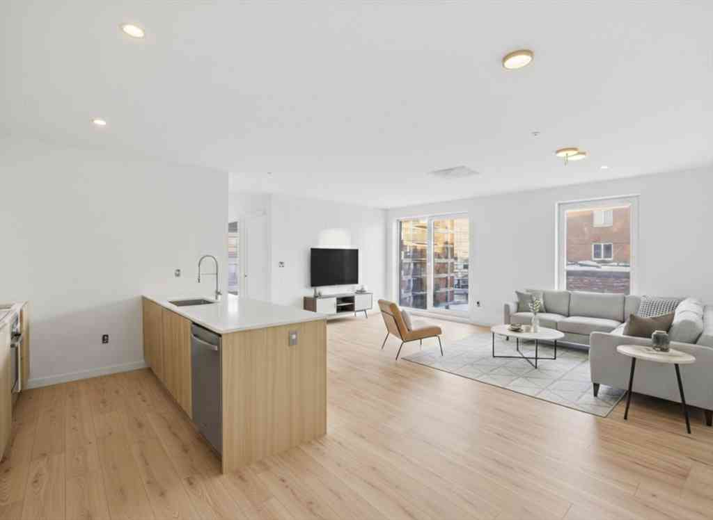 Homes For Rent - 1035 Commonwealth Ave #510<br/> Boston, MA 02215