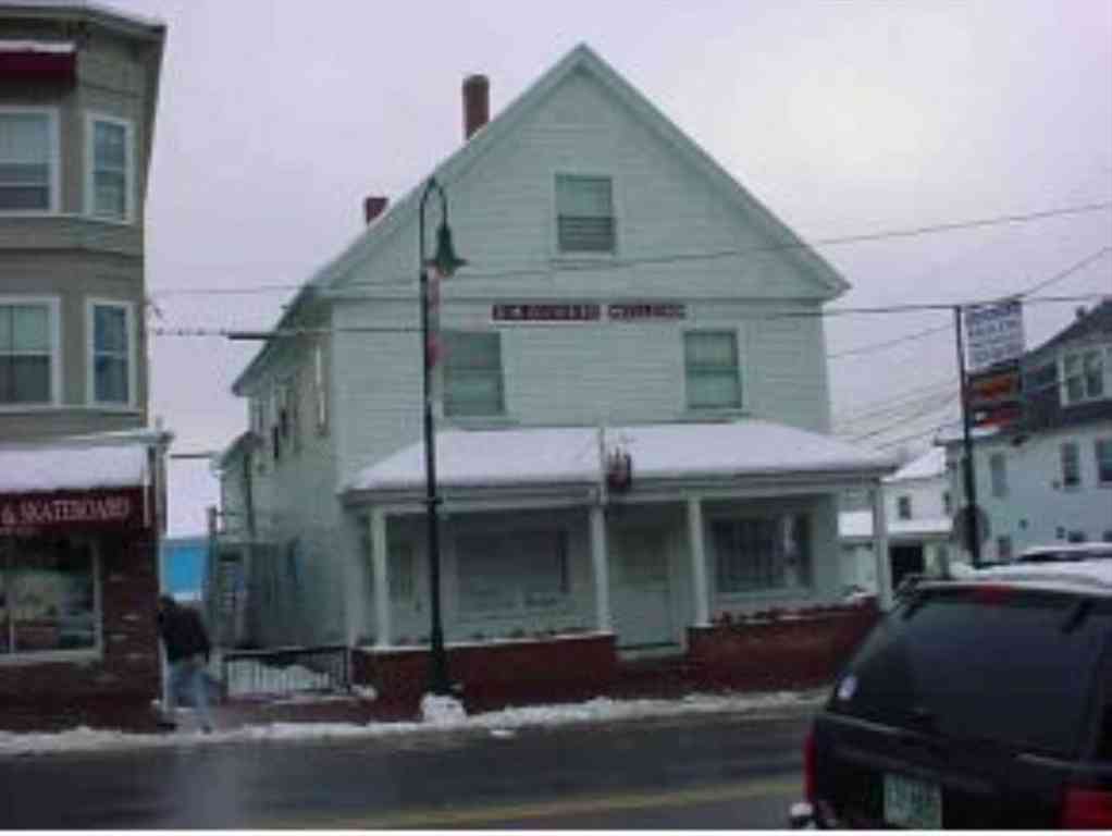 Apartment For Rent - 42 W. Broadway #A RR 496<br/> Derry, NH 03038