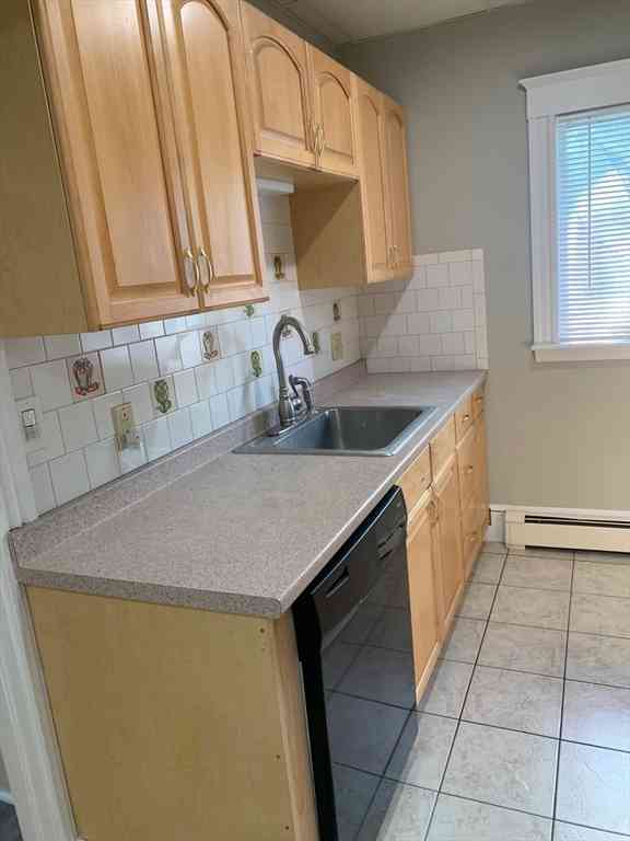 Apartment For Rent - 17 Clifton Street #1<br/> Revere, MA 02151