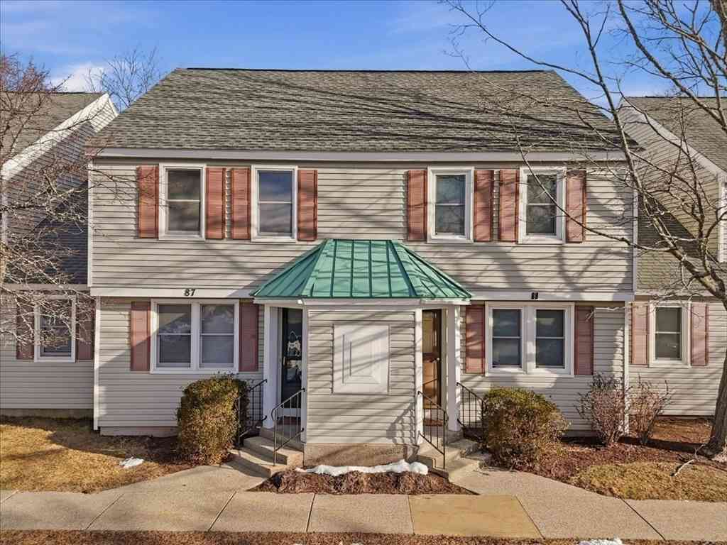 Condo For Sale - 87 Victoria Heights Rd #87<br/> Boston, MA 02136