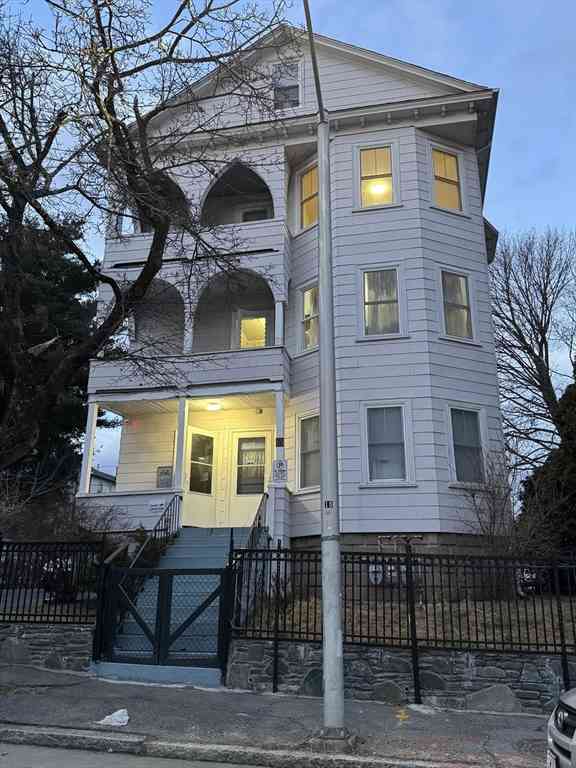 Apartment For Rent - 63 Upsala St #3<br/> Worcester, MA 01610