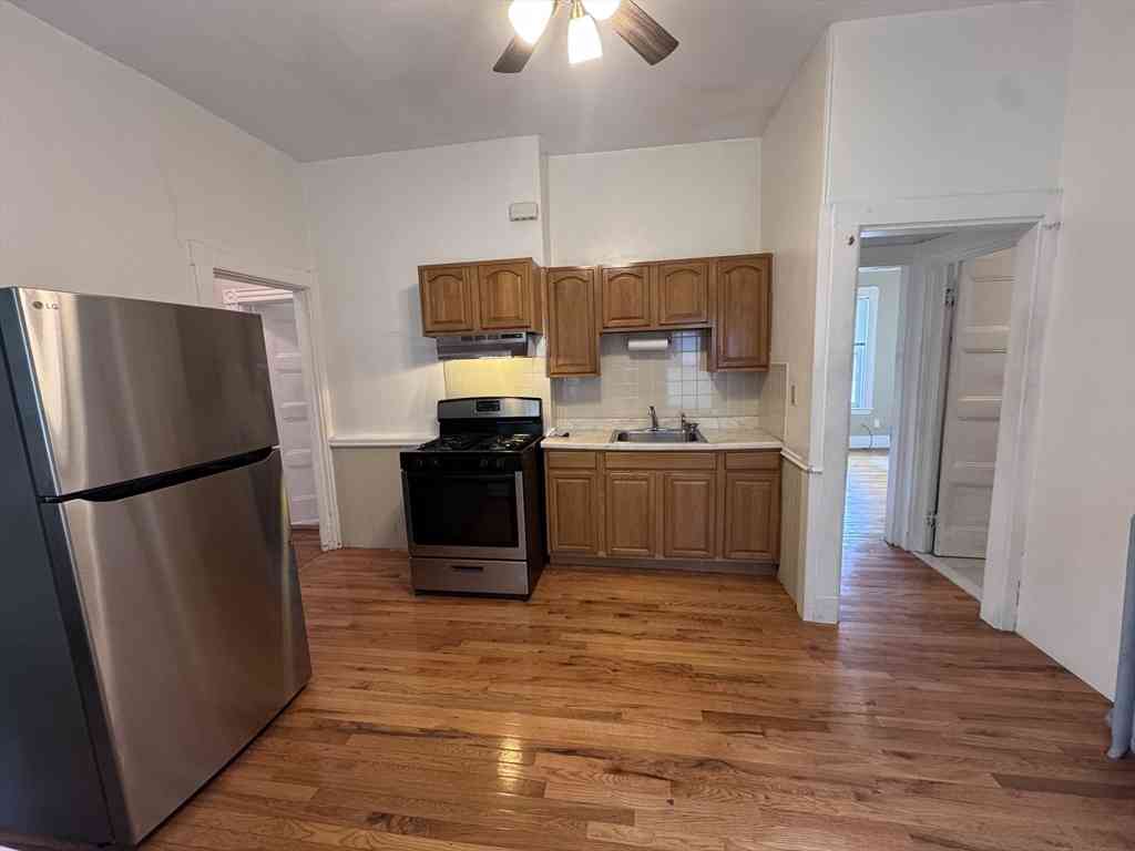 Apartment For Rent - 27 Gaston #1<br/> Boston, MA 02121