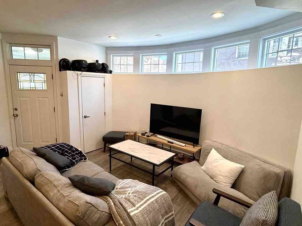 Apartment For Rent - 12 Braemore Rd #1<br/> Boston, MA 02135