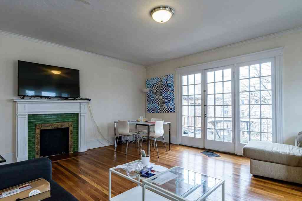 Apartment For Rent - 229-231 Chestnut Hill Ave #1<br/> Boston, MA 02135