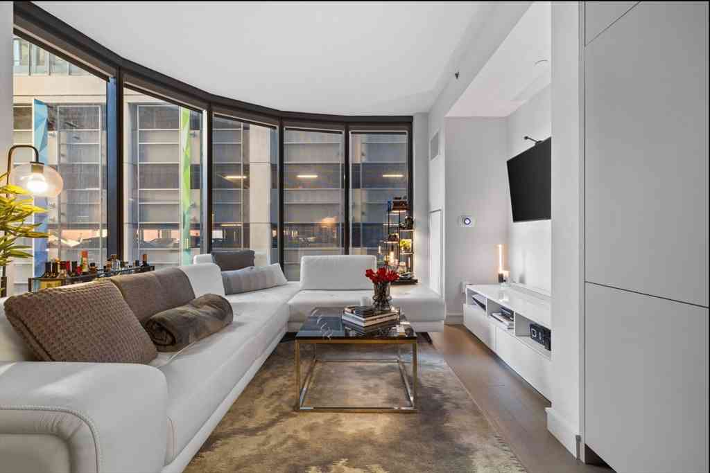 Condo For Rent - 55 Lagrange #301<br/> Boston, MA 02116