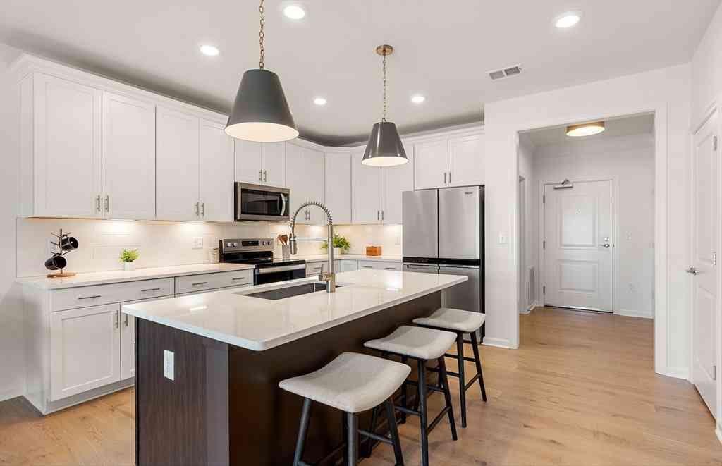 Condo For Sale - 5 Peters Farm Way #103<br/> Worcester County, Westborough, MA 01581
