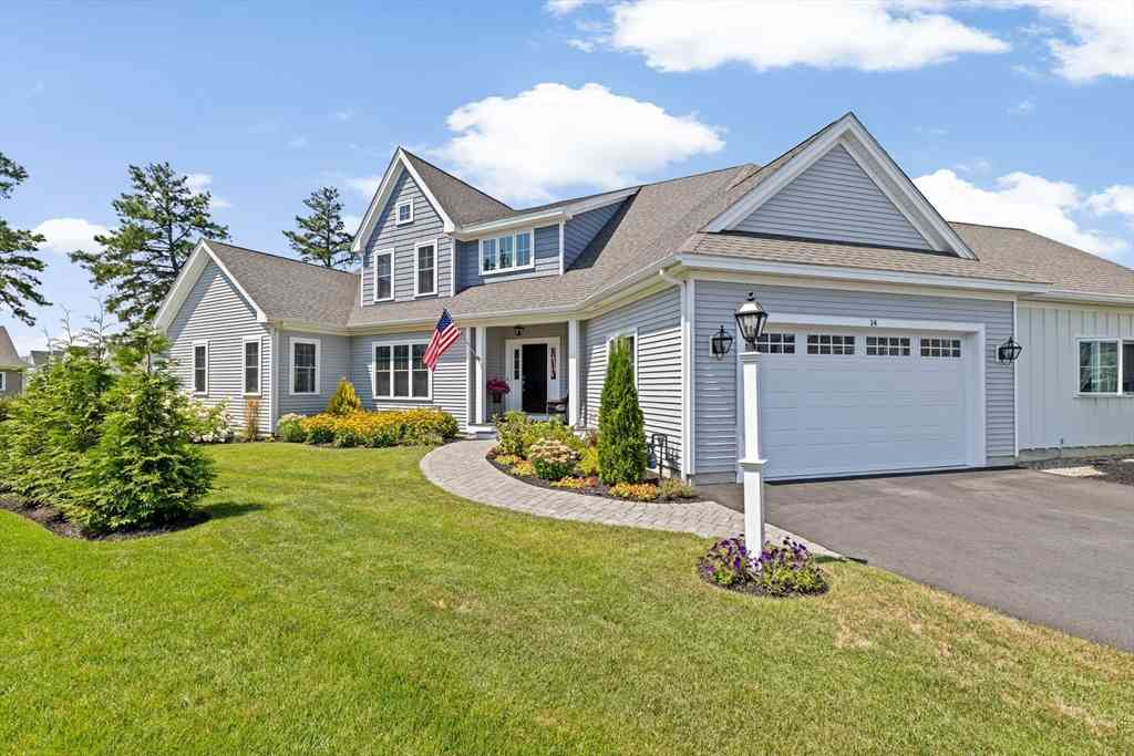 Homes For Sale - 14 Meadowbrook Dr<br/> Plymouth, MA 02360