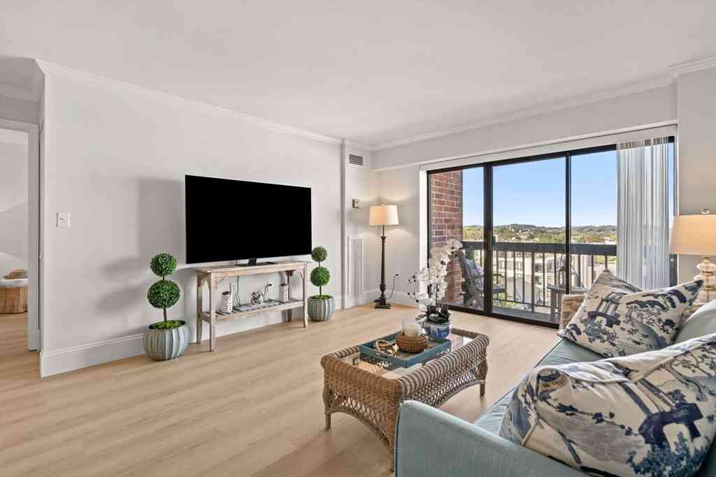 Condo For Sale - 15 N. Beacon #910<br/> Boston, MA 02134