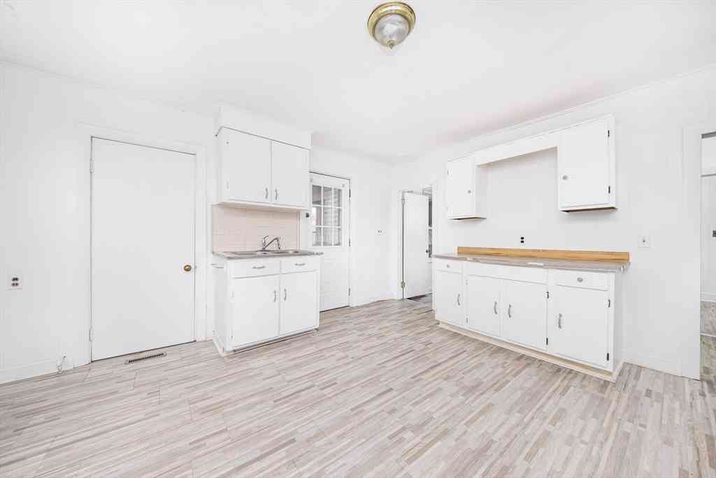 Apartment For Rent - 23 Edmund St #1<br/> Malden, MA 02148