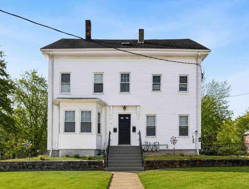Multifamily For Rent - 47 Hale St<br/> Bridgewater, MA 02324